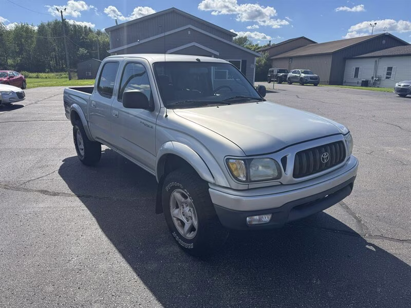 2002 Lunar Mist Metallic Toyota Tacoma PreRunner V6 RWD Truck