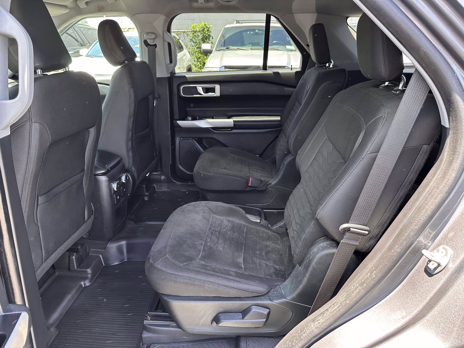 2021 Carbonized Gray Metallic Ford Explorer XLT 4WD 4X4 SUV