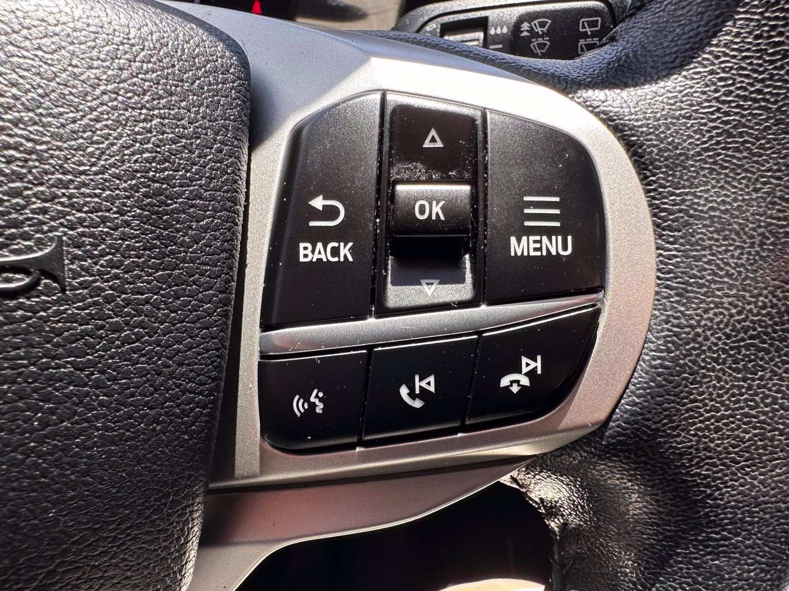 2021 Carbonized Gray Metallic Ford Explorer XLT 4WD 4X4 SUV