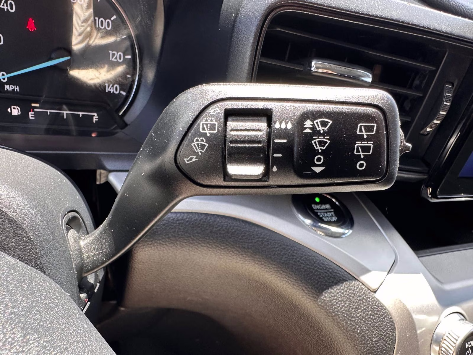2021 Carbonized Gray Metallic Ford Explorer XLT 4WD 4X4 SUV
