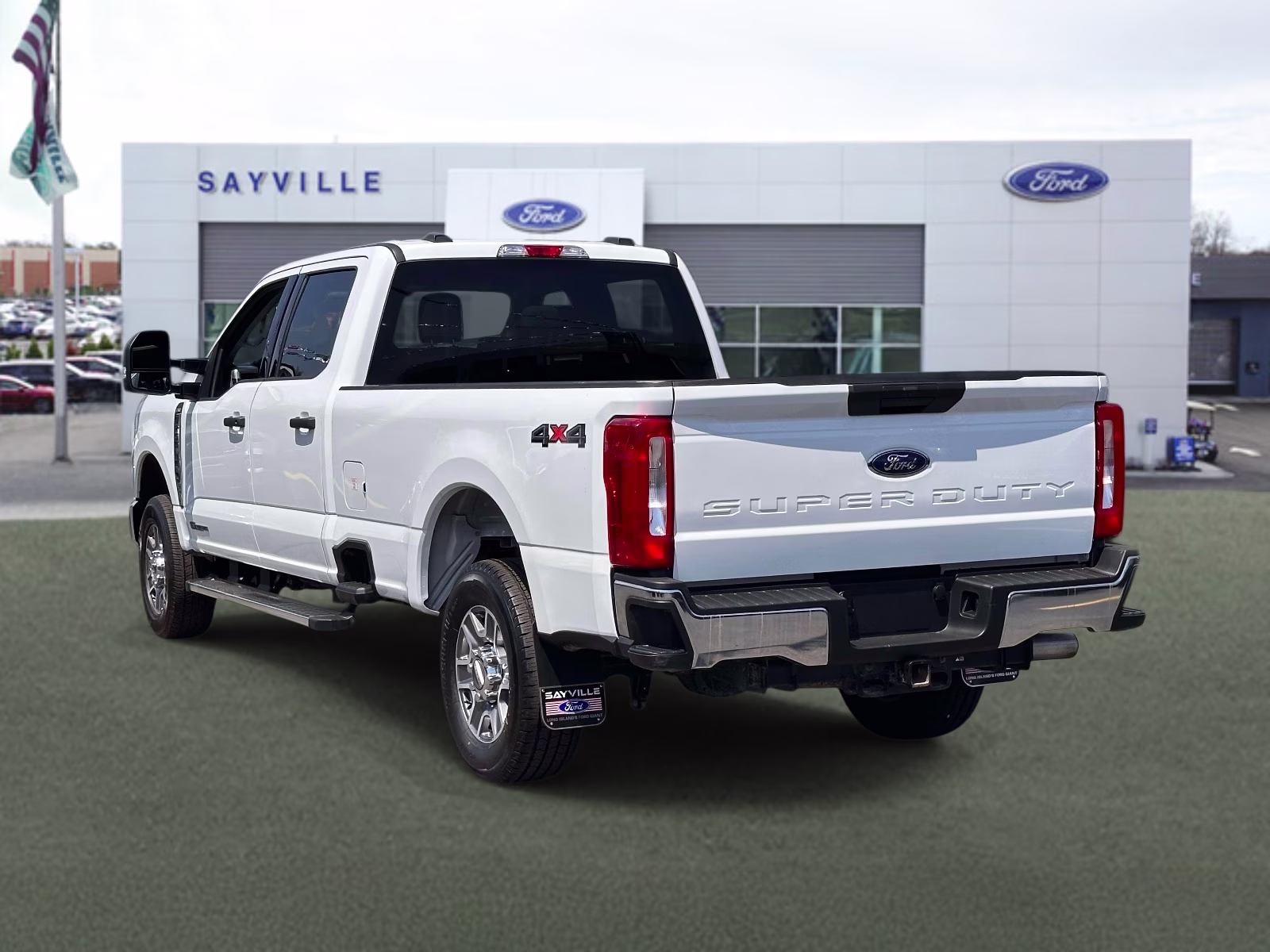 2025 Oxford White Ford Super Duty F-250 SRW XLT 4WD Crew Cab 6.75' Box 4X4 Truck