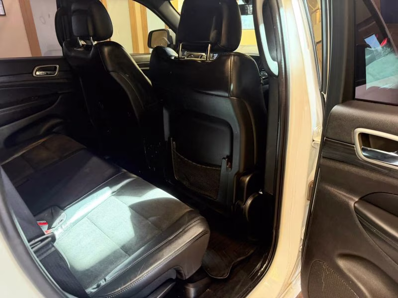 2021 White Jeep Grand Cherokee Laredo X Sport Utility 4D 4X4