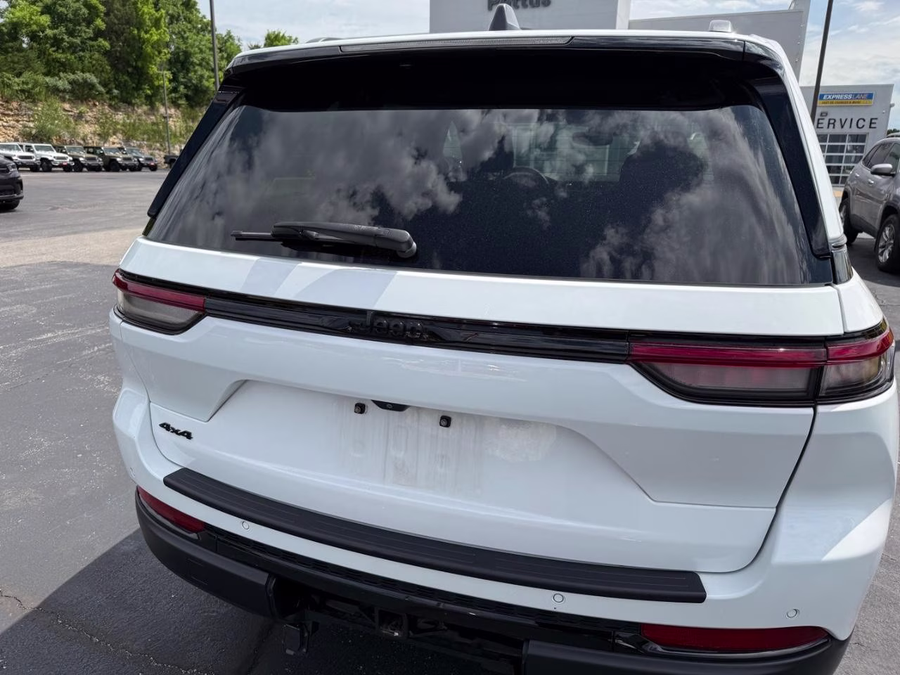2023 WHITE Jeep Grand Cherokee Altitude X 4X4 SUV
