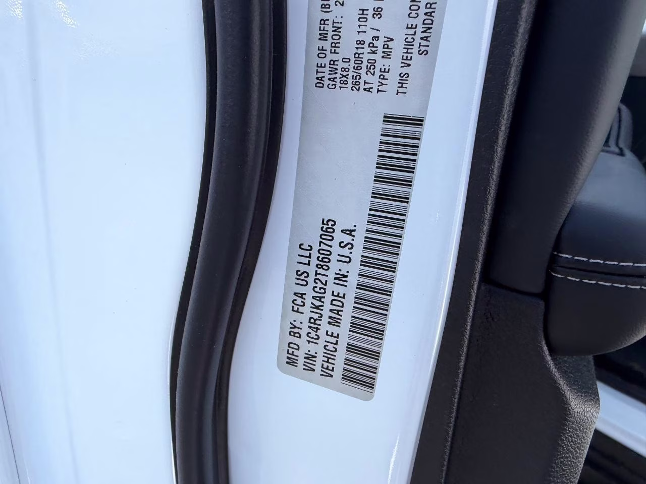 2026 Bright White Clearcoat Jeep Grand Cherokee L Laredo X 4X4 SUV