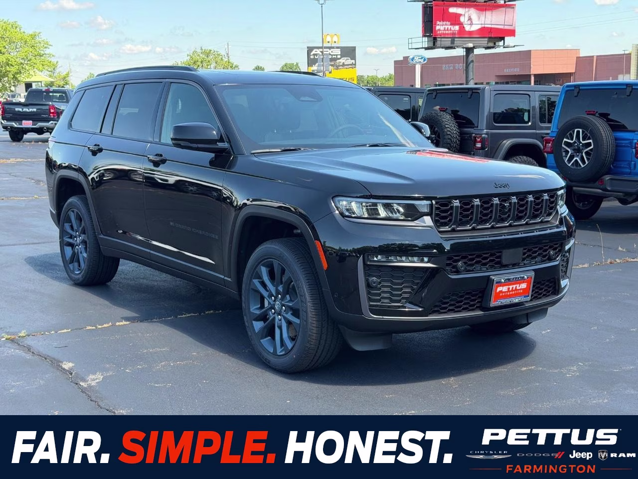 2026 Diamond Black Crystal Pearlcoat Jeep Grand Cherokee L 85th Anniversary Edition 4X4 SUV