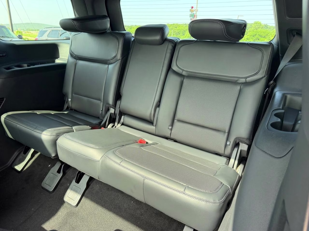 2026 Dark Matter Gray Metallic Ford Expedition Platinum 4X4 SUV