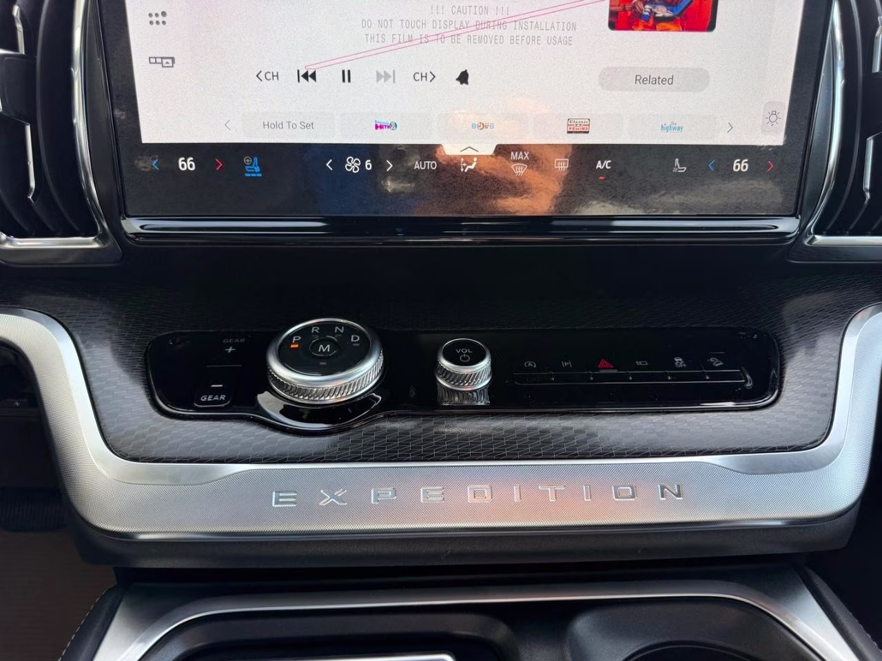 2026 Dark Matter Gray Metallic Ford Expedition Platinum 4X4 SUV
