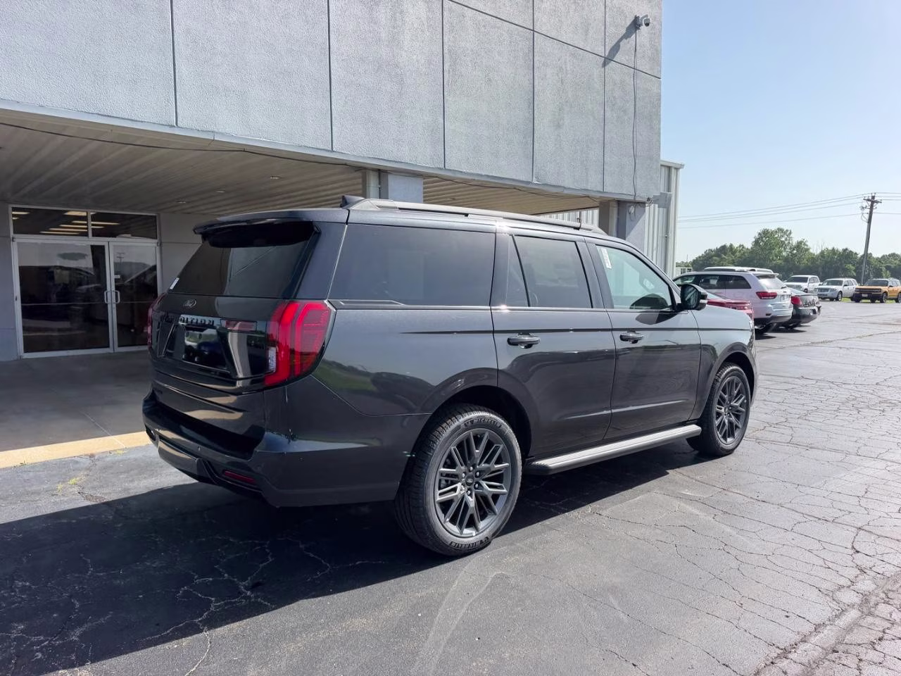 2026 Dark Matter Gray Metallic Ford Expedition Platinum 4X4 SUV