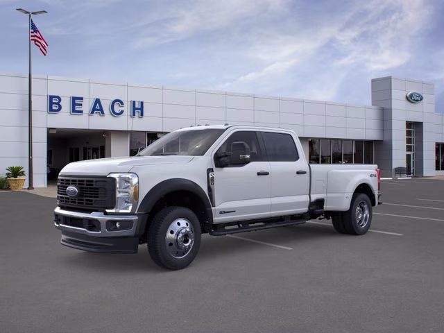 2026 Oxford White Ford Super Duty F-450 DRW XL DRW 4X4 Truck