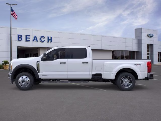 2026 Oxford White Ford Super Duty F-450 DRW XL DRW 4X4 Truck