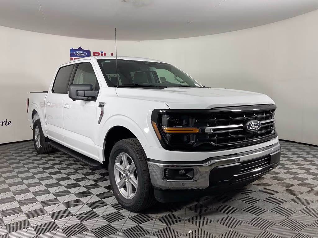 2026 Oxford White Ford F-150 XLT RWD Truck