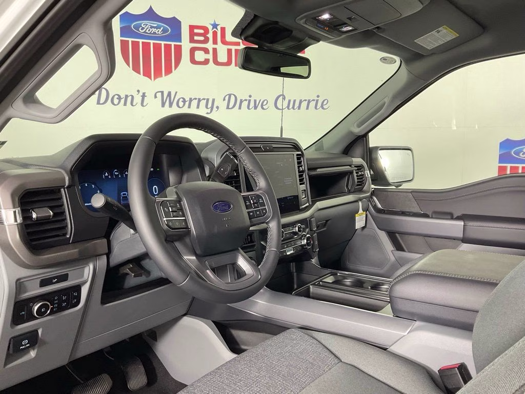 2026 Oxford White Ford F-150 XLT RWD Truck