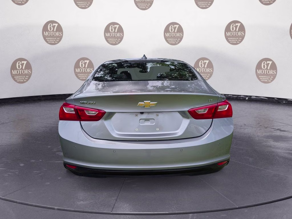 2024 Sterling Gray Metallic Chevrolet Malibu LT FWD Sedan