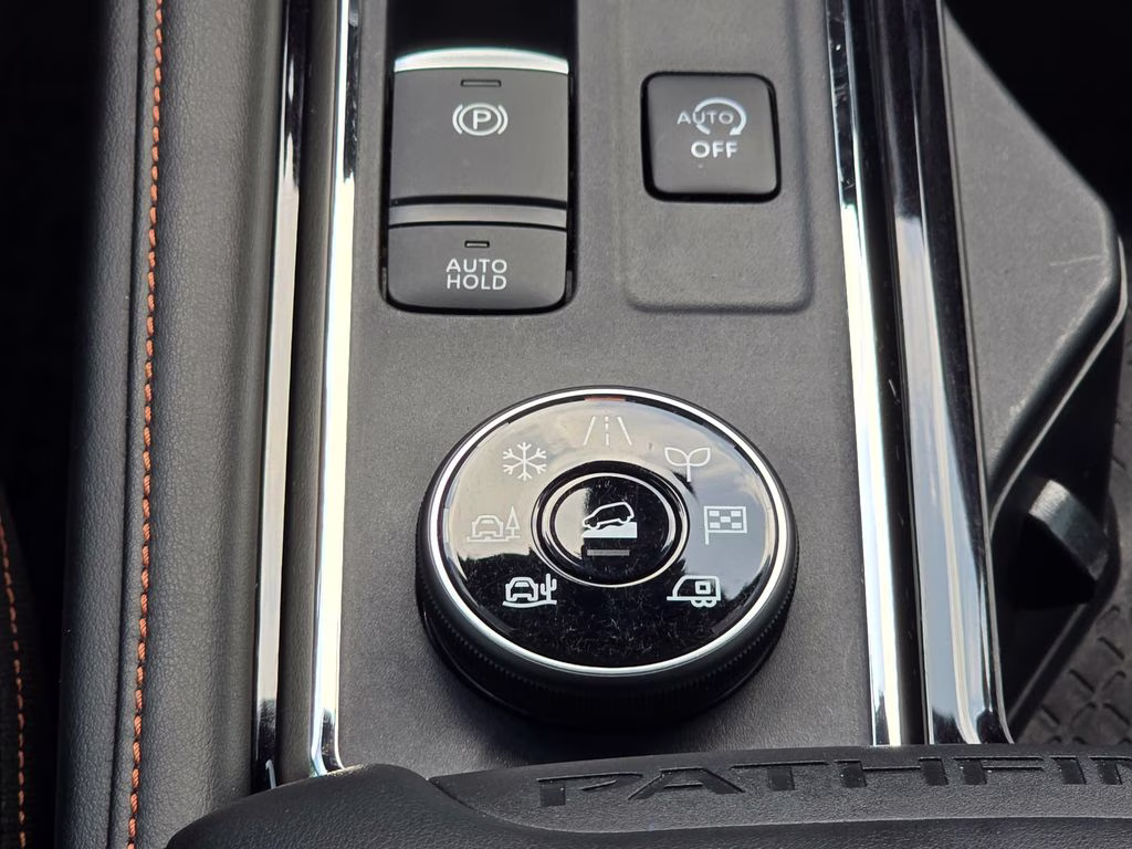 2024 Gun Metallic Nissan Pathfinder Rock Creek 4X4 SUV