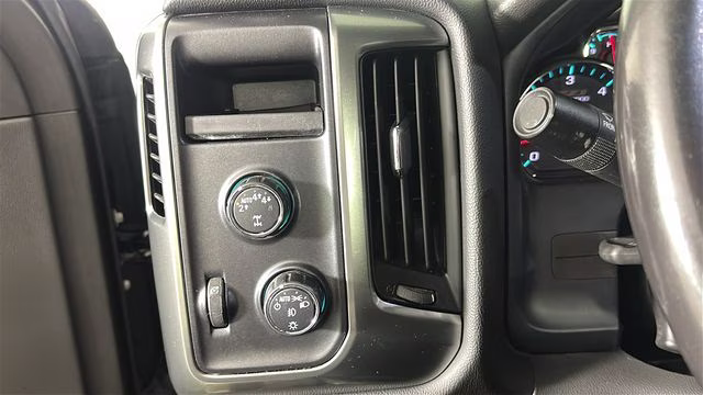 2018 Black Chevrolet Silverado 1500 LT 4X4 Truck