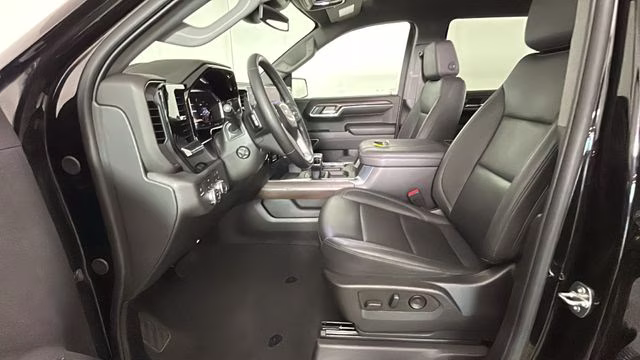 2024 Onyx Black GMC Sierra 1500 SLT 4X4 Truck