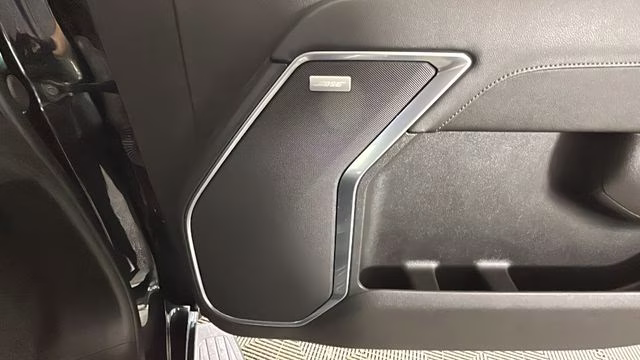 2024 Onyx Black GMC Sierra 1500 SLT 4X4 Truck