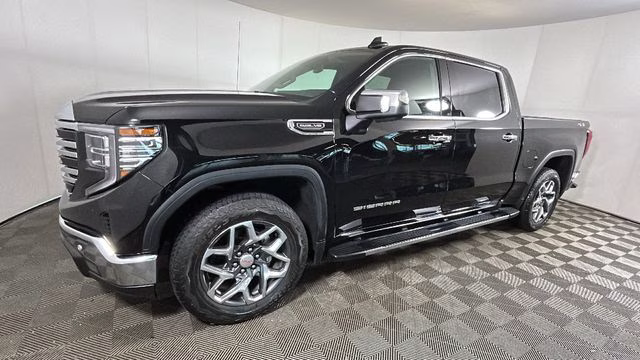 2024 Onyx Black GMC Sierra 1500 SLT 4X4 Truck