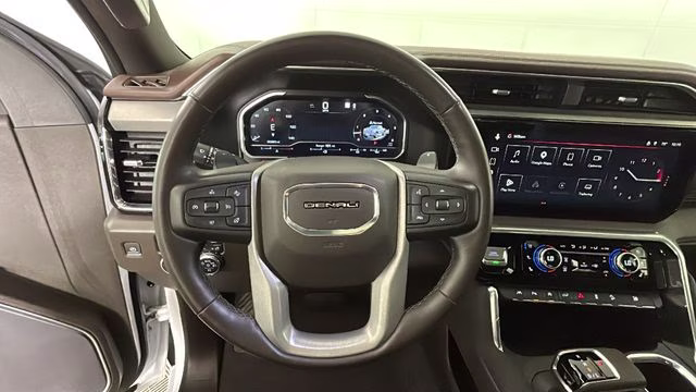 2023 White Frost Tricoat GMC Sierra 1500 Denali 4X4 Truck