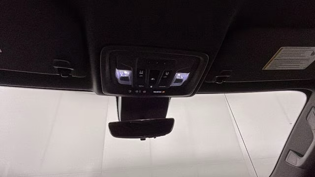 2023 White Frost Tricoat GMC Sierra 1500 Denali 4X4 Truck