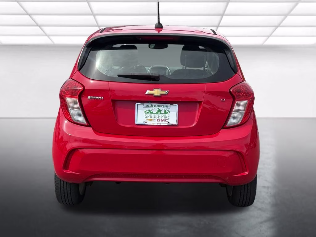 2016 Salsa Chevrolet Spark 1LT FWD Hatchback