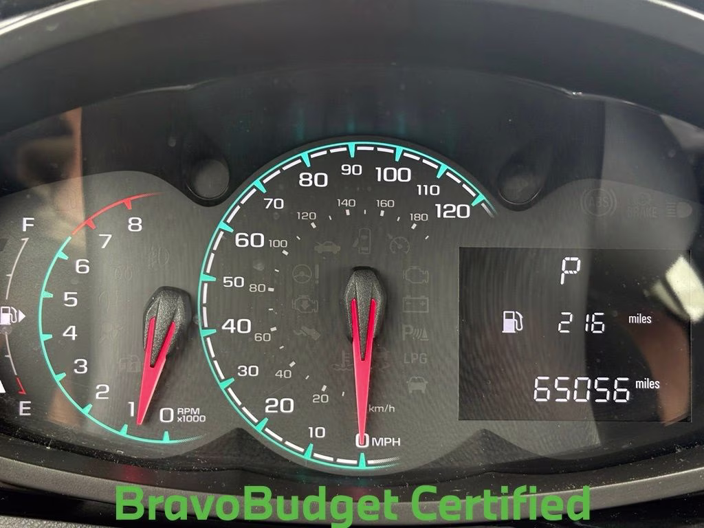 2016 Salsa Chevrolet Spark 1LT FWD Hatchback