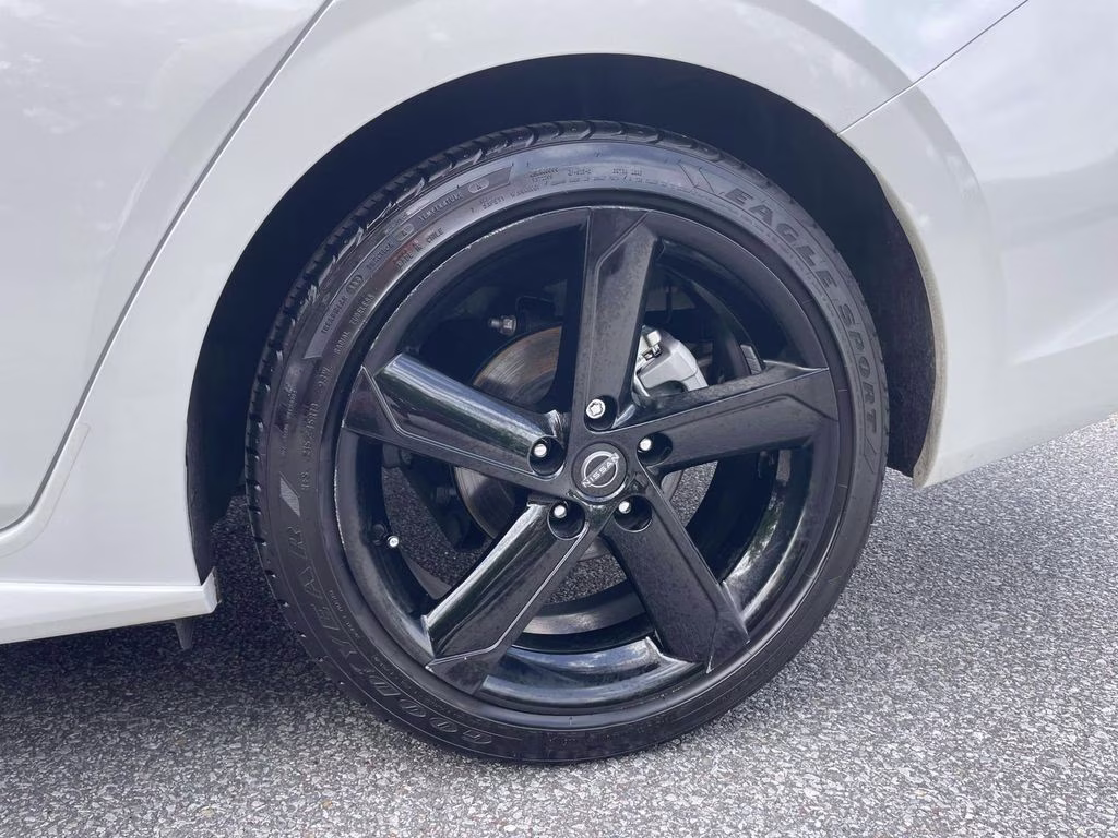 2024 Aspen White Tricoat Nissan Sentra SR FWD Sedan