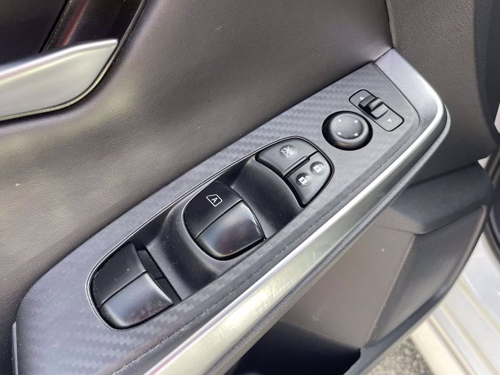 2024 Aspen White Tricoat Nissan Sentra SR FWD Sedan