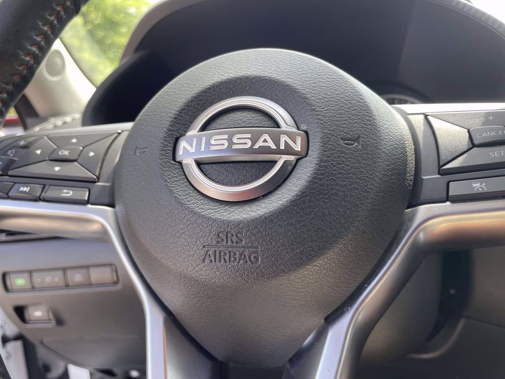 2024 Aspen White Tricoat Nissan Sentra SR FWD Sedan