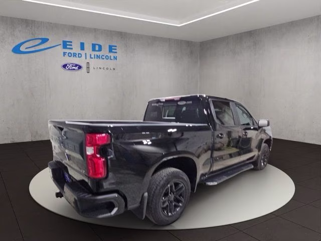 2020 Black Chevrolet Silverado 1500 RST 4X4 Truck
