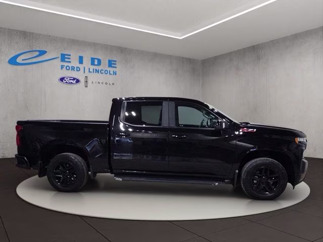 2020 Black Chevrolet Silverado 1500 RST 4X4 Truck