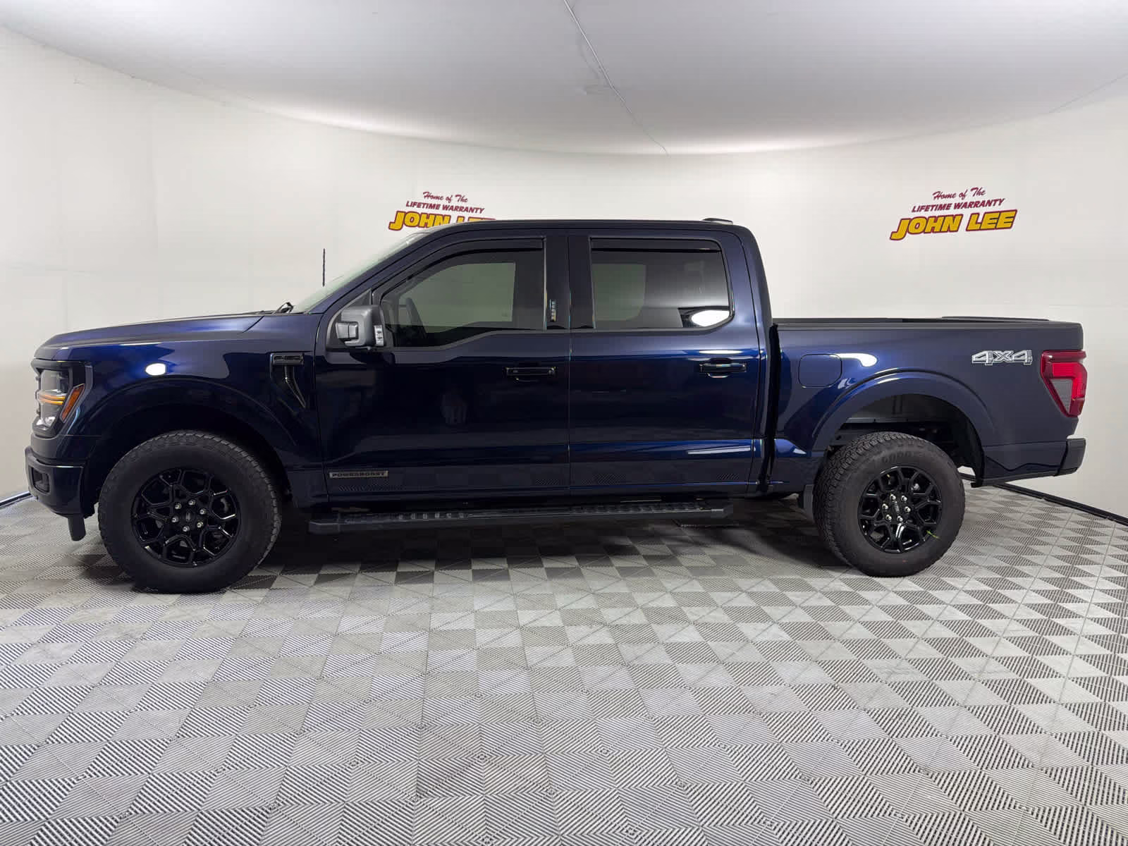 2024 Antimatter Blue Metallic Ford F-150 XLT 4X4 Truck