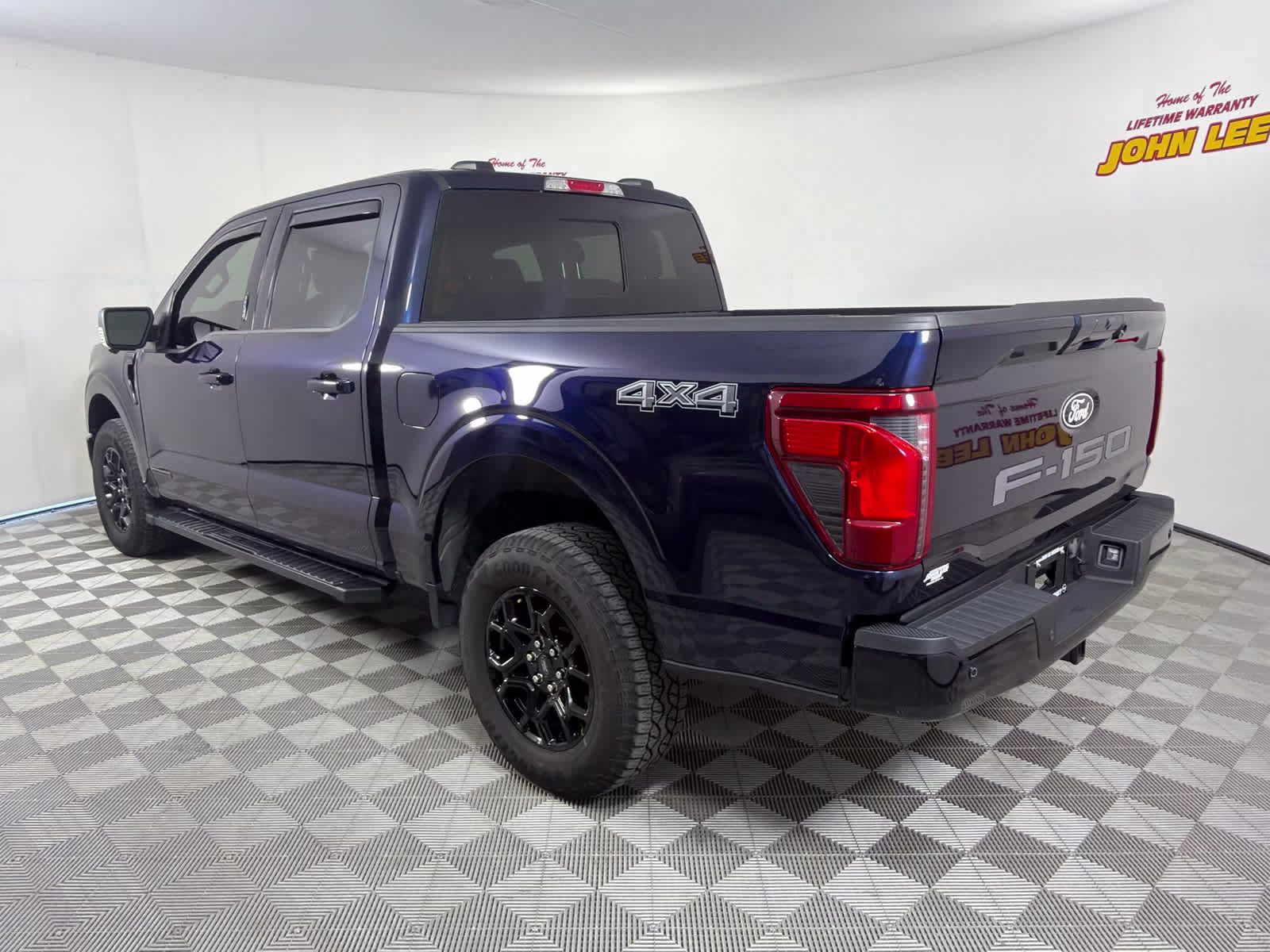 2024 Antimatter Blue Metallic Ford F-150 XLT 4X4 Truck