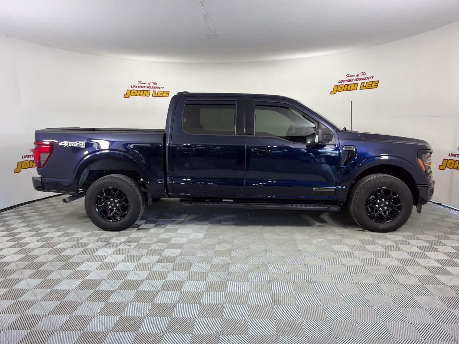 2024 Antimatter Blue Metallic Ford F-150 XLT 4X4 Truck
