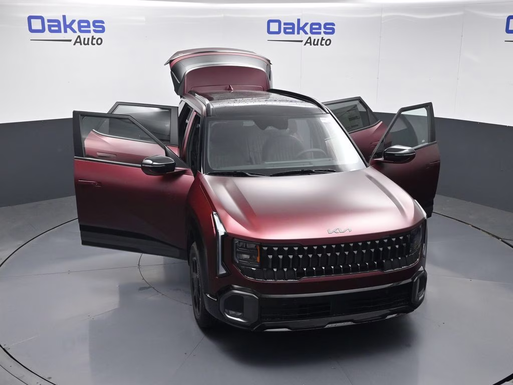 2027 Magma Red Matte Kia Seltos X-Line S AWD SUV