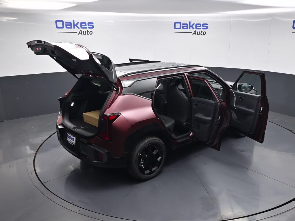 2027 Magma Red Matte Kia Seltos X-Line S AWD SUV