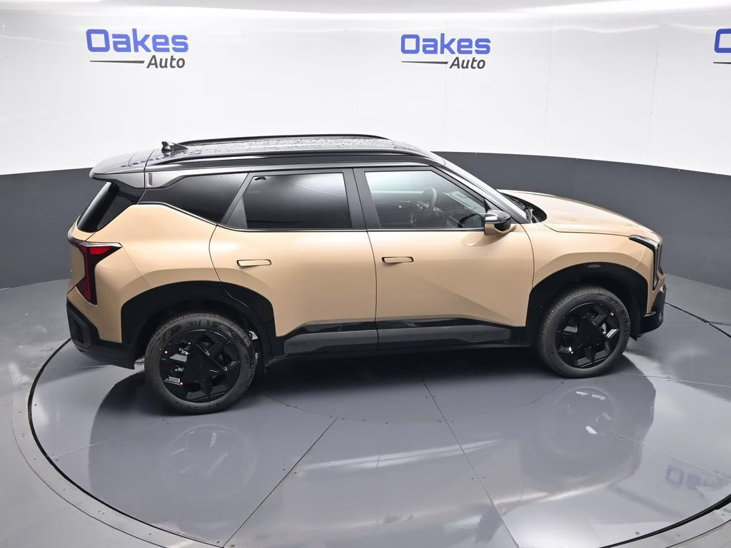2027 Terrain Brown Kia Seltos X-Line S AWD SUV