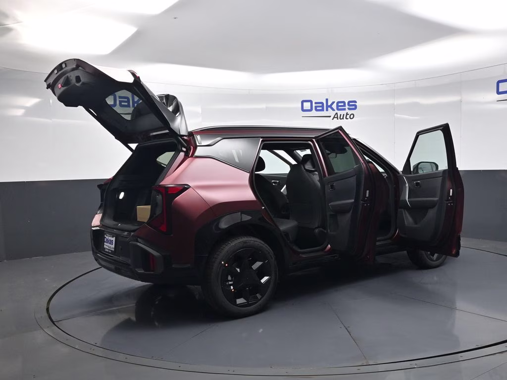2027 Magma Red Matte Kia Seltos X-Line S AWD SUV