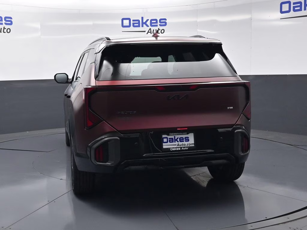 2027 Magma Red Matte Kia Seltos X-Line S AWD SUV