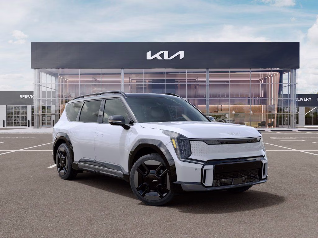 2026 Glacial White Pearl/Ebony Black Roof Kia EV9 GT-Line AWD SUV