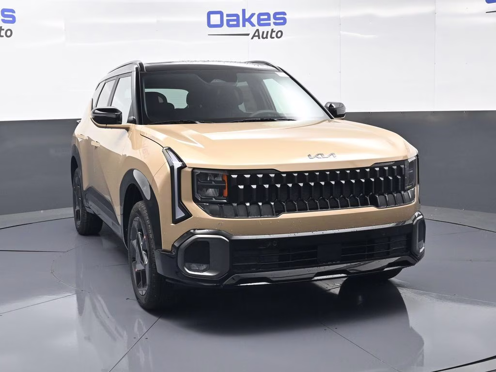 2027 Terrain Brown Kia Seltos X-Line S AWD SUV