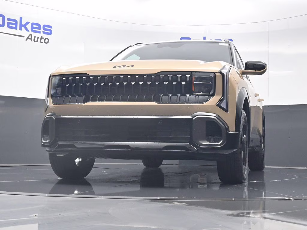 2027 Terrain Brown Kia Seltos X-Line S AWD SUV