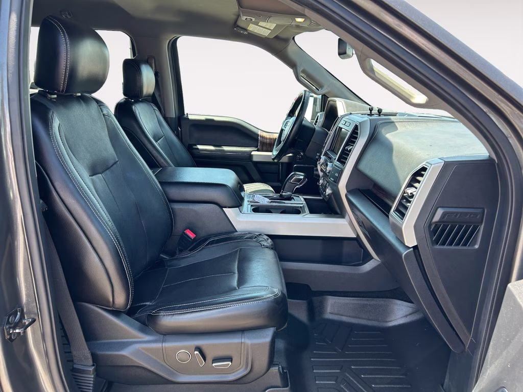 2018 Magnetic Ford F-150 Lariat 4X4 Truck