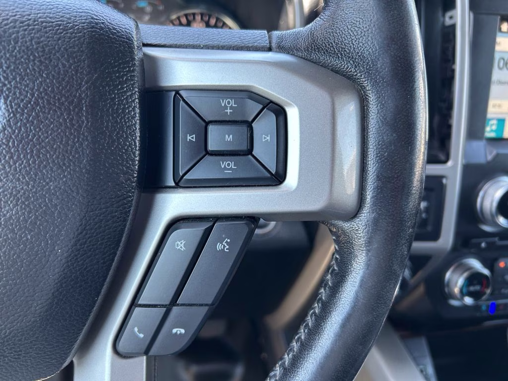 2018 Magnetic Ford F-150 Lariat 4X4 Truck