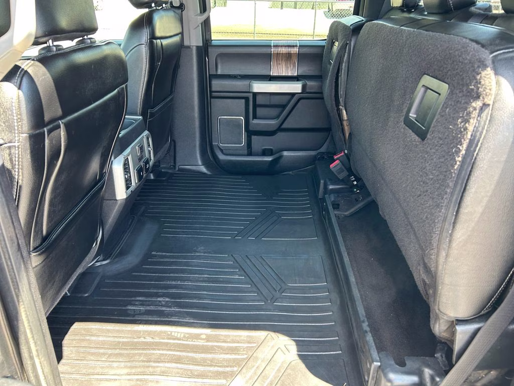 2018 Magnetic Ford F-150 Lariat 4X4 Truck