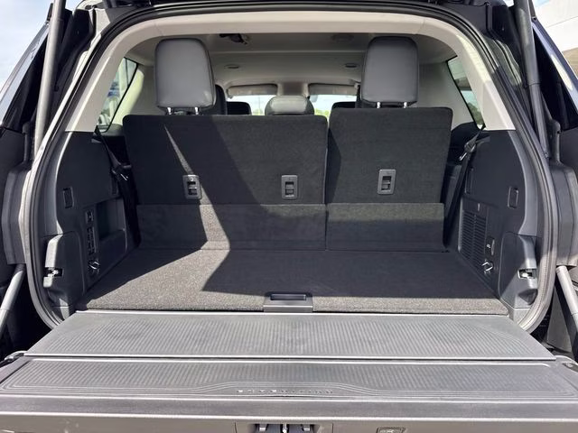 2026 Black Metallic Ford Expedition Active RWD SUV