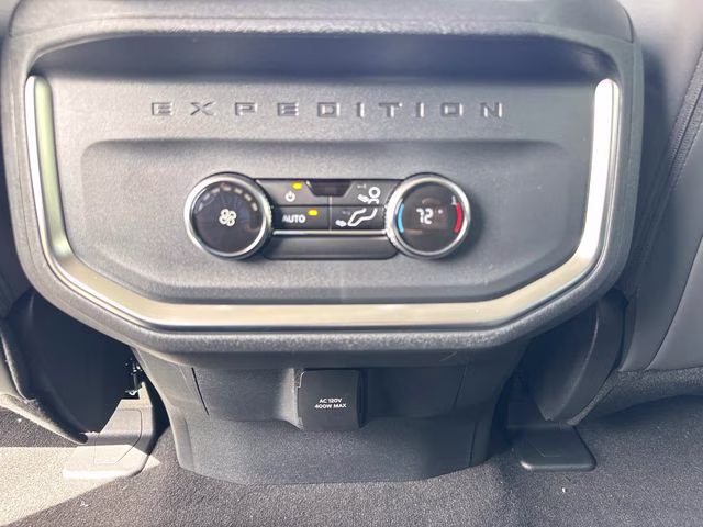 2026 Black Metallic Ford Expedition Active RWD SUV