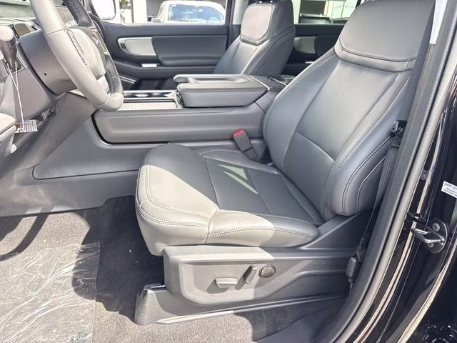 2026 Black Metallic Ford Expedition Active RWD SUV