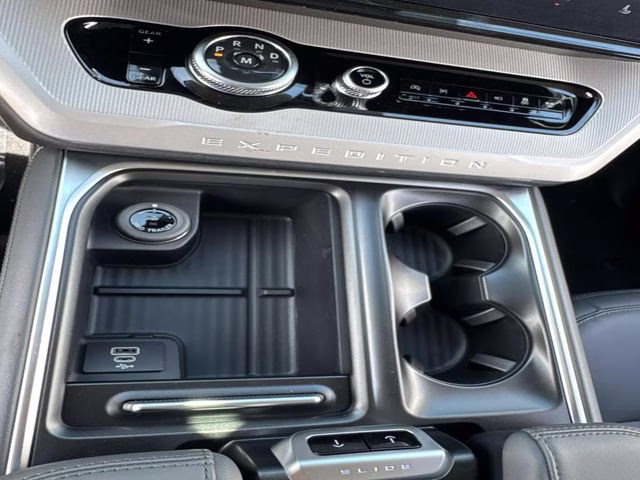 2026 Black Metallic Ford Expedition Active RWD SUV