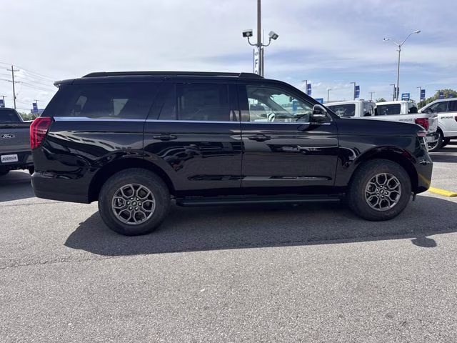 2026 Black Metallic Ford Expedition Active RWD SUV